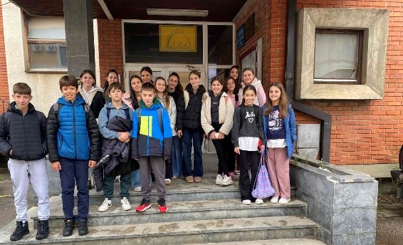 Вршњачки тим у посети Центру за социјални рад  7.октобра 2025. године