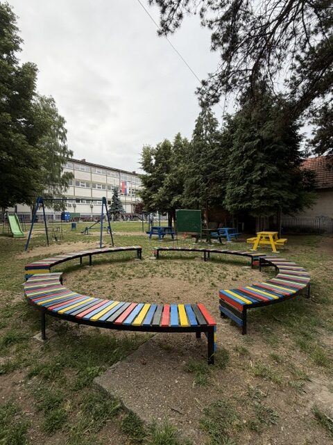 Уређен простор од новца прикупљеног од Дечјег базара